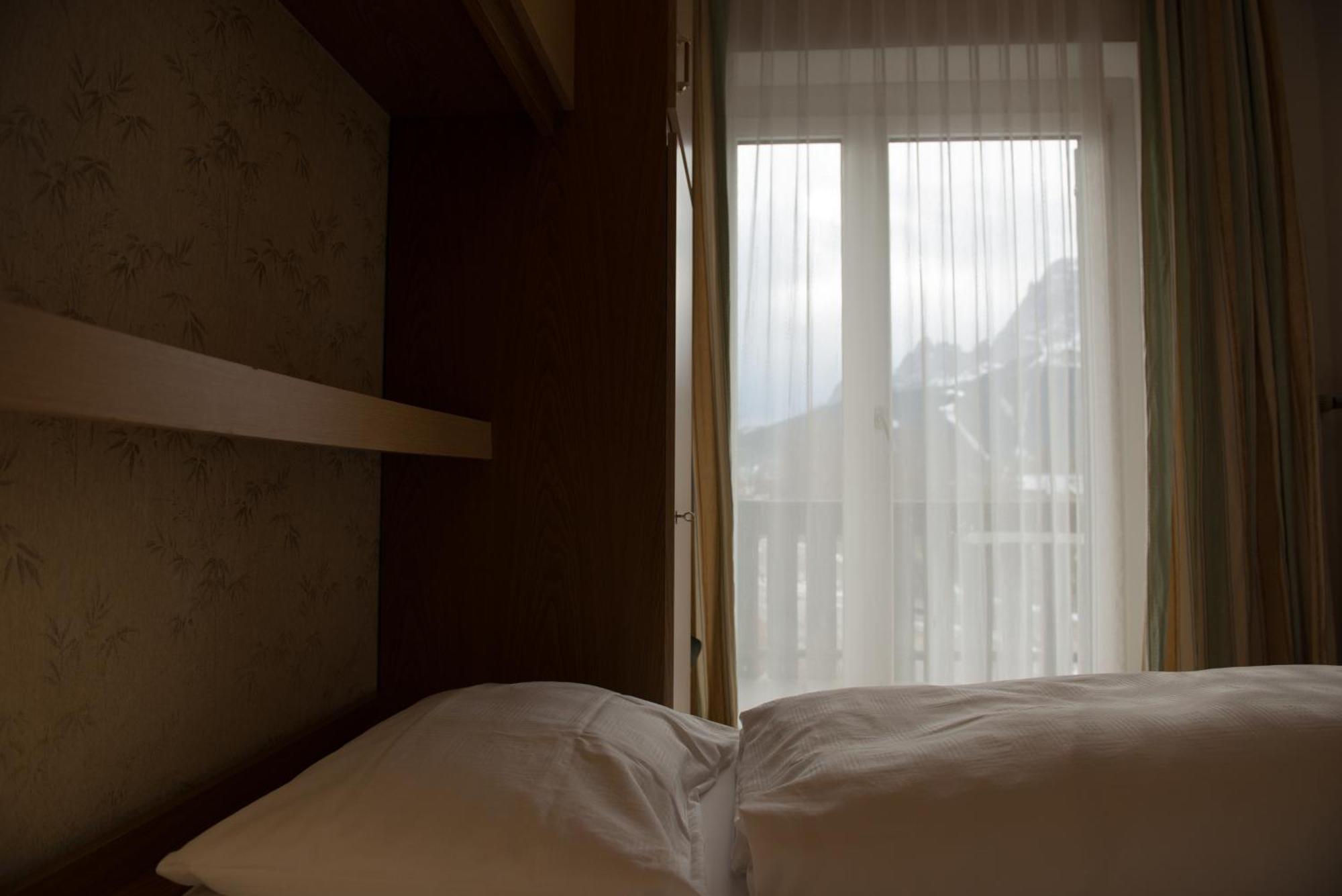 Aparthotel Garni Hofer Sexten Esterno foto