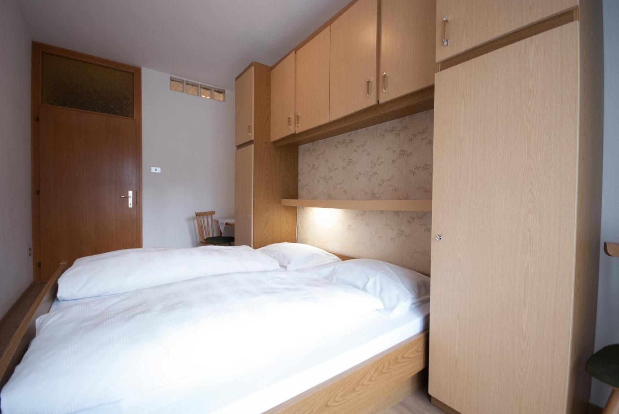 Aparthotel Garni Hofer Sexten Esterno foto
