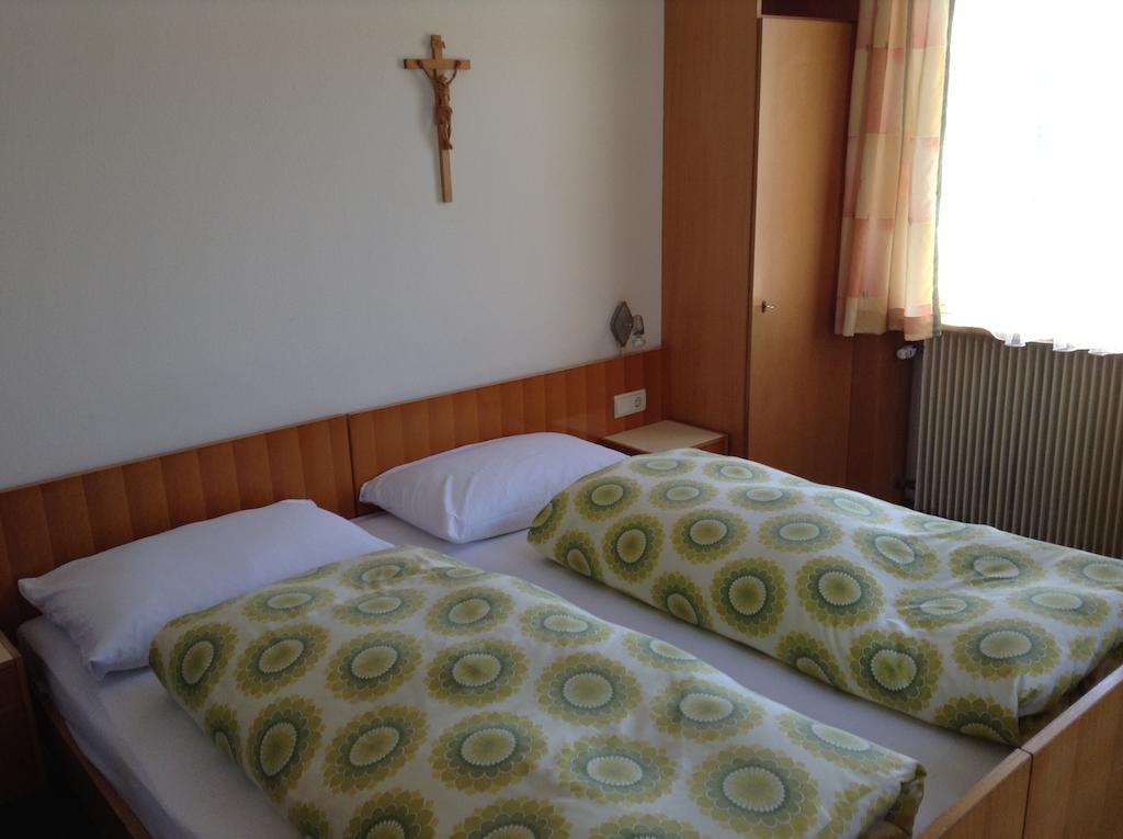 Aparthotel Garni Hofer Sexten Esterno foto